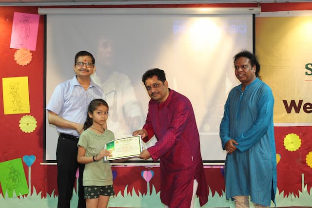 SRCS Indore organised Closing Ceremony for Summer Camp
