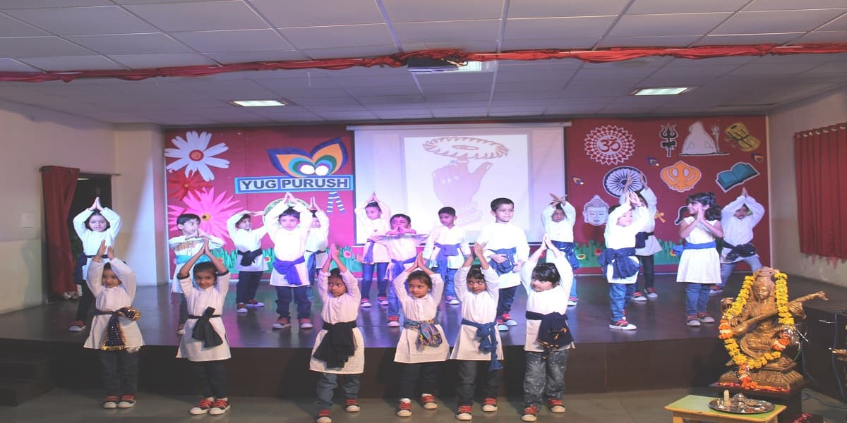 Grade- Pre- Primary Special Class Assembly "YUGPURUSH"!!